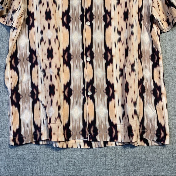River Island Large Men’s Short Sleeve Abstract Print Button Front Casual Shirt - Picture 4 of 8
